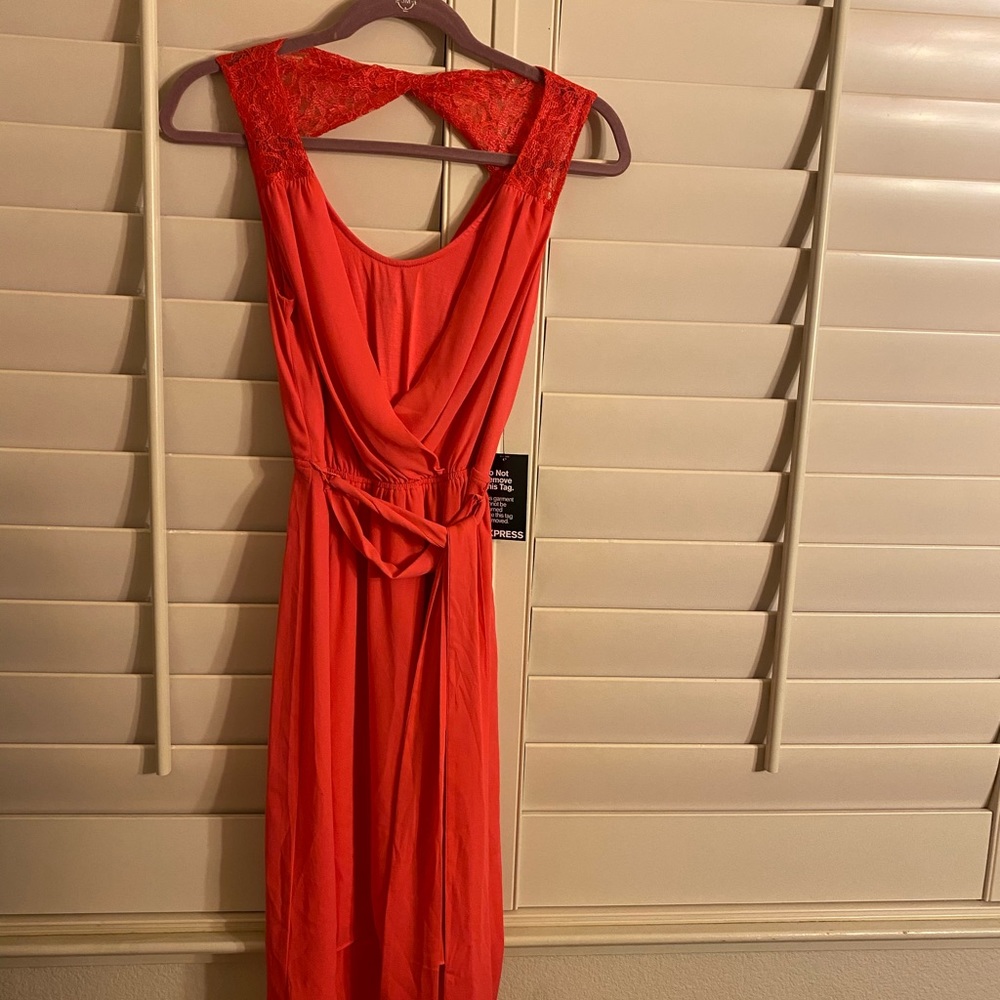 Express Midi Dress